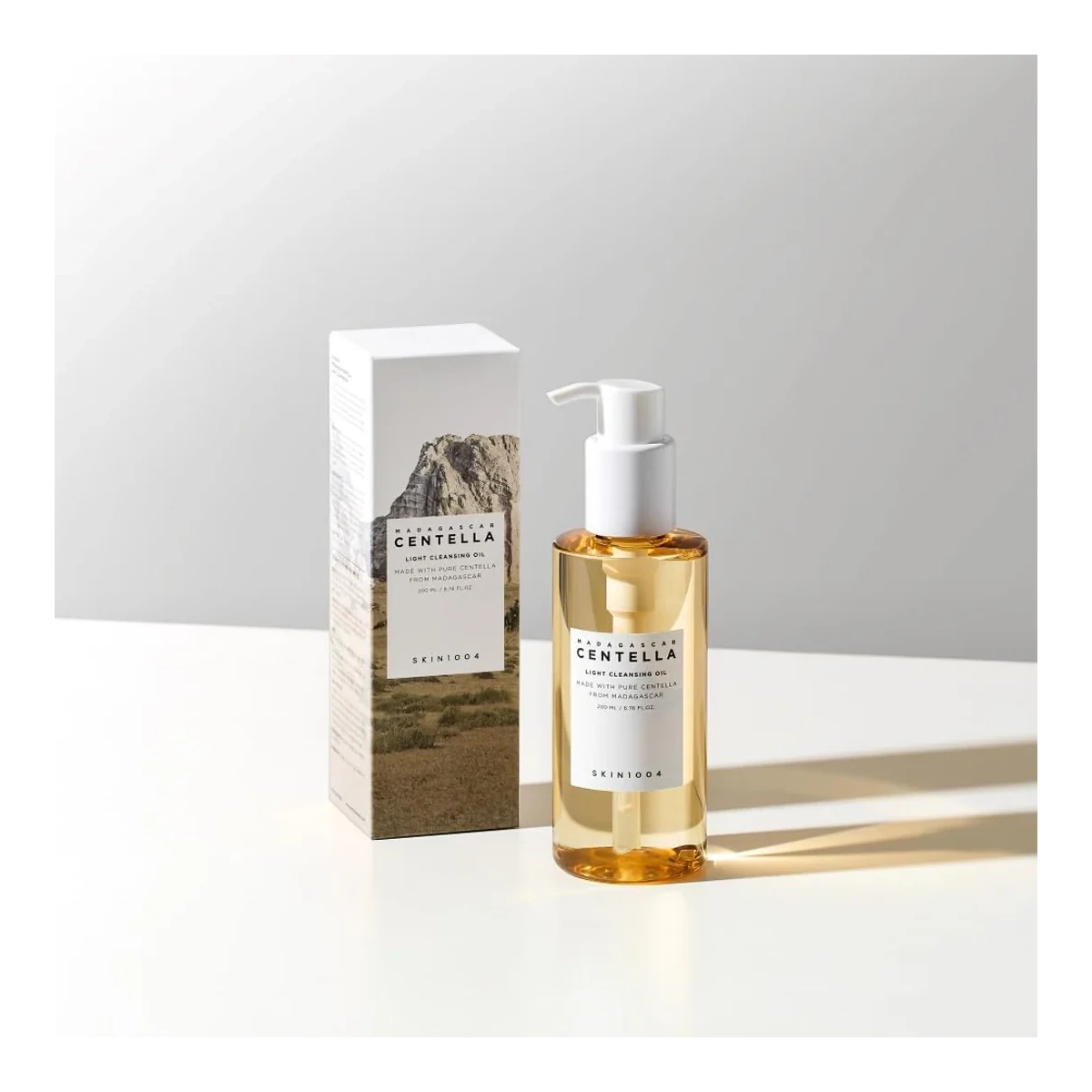 SKIN1004 Centella Light Cleansing Oil -200ml - Image 2